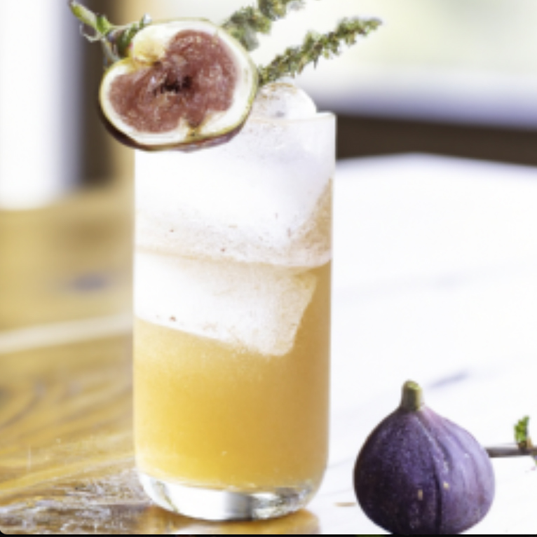 Gin cocktail with Fig and Honey